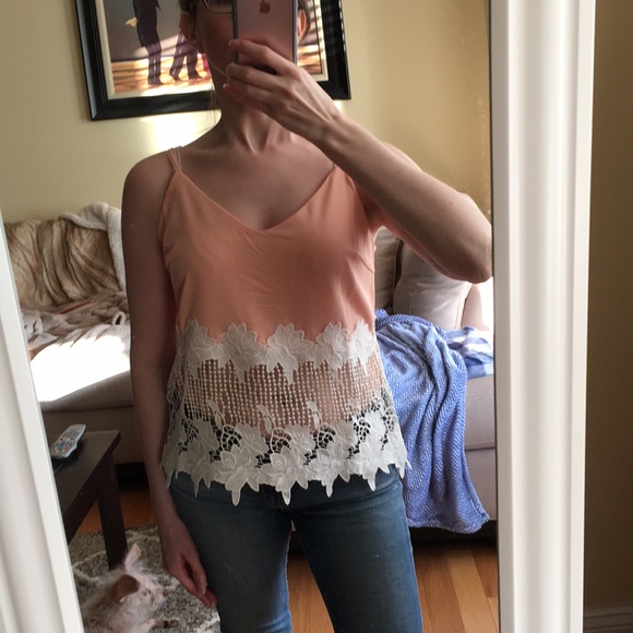 1 Left! Sleeveless Top With Sheer Lace detail - Picture 5 of 6